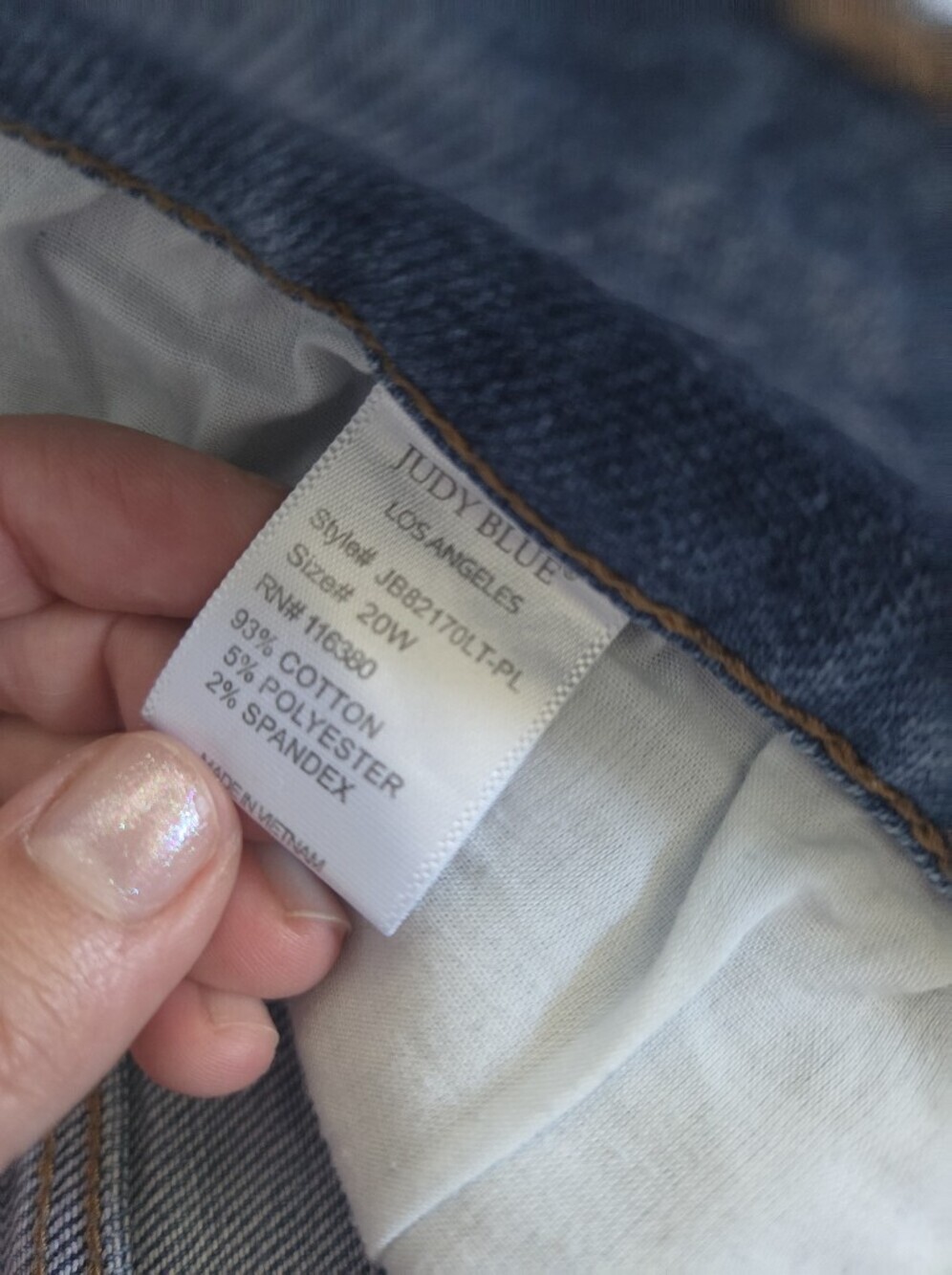 Judy Blue Jeans Womens 20W Distressed ripped Boyfriend Fit Stretch JB82170LT - Picture 5 of 10